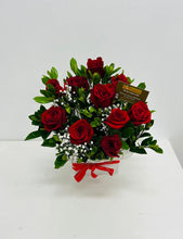 valentines roses brisbane, box of red roses brendale, eatons hill red roses, long stem red roses brisbane, box 10 red rose, 10 red roses, brendale flower delivery, florist near me brendale, florist near me strathpine, box red roses