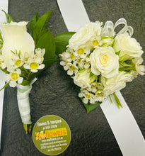 WRIST CORSAGE set formals, weddings, baby showers from