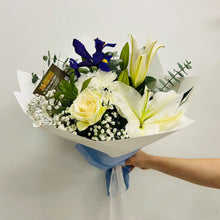 BLUE MOON - Box or Bouquet from
