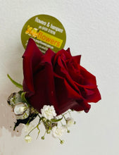 wrist corsages, brendale wrist corsage, brendale formal flowers, formal flowers brisbane, wrist corsages strathpine, albany creek wrist corsages, eatons hill wrist corsage, albany creek formal flowers, floral wrist sprays, brendale button wholes and wrist corsages