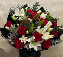 lilly and rose bouquet, bunch of lillies, bunch of red roses, big bouquets lillies, brendale lilly bunch, brendale red roses, valentines bouquets delivered brisbane, christmas flowers, red and white flowers brisbane, romance bunch flowers, romantic flower bunch, romantic flower bouquet, romance flowers