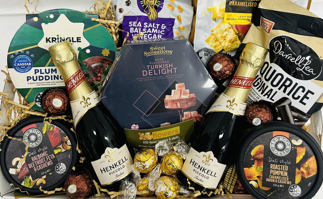 DESIGNERS CHOICE gourmet HAMPER     from   88.95 alcohol optional