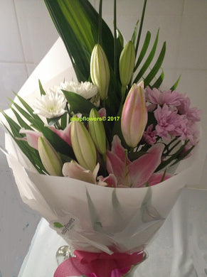 MOTHERS DAY FLOWERS GOLD COAST, BURLEIGH MOTHERS DAY FLOWERS, FLOWER DELIVERY BURLEIGH