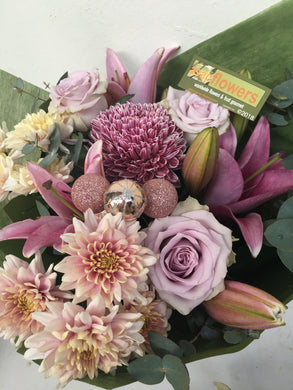 fresh flower bouquets delivered burleigh, burleigh waters